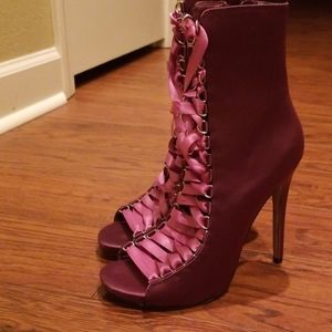 Steve Madden Lace Up Booties